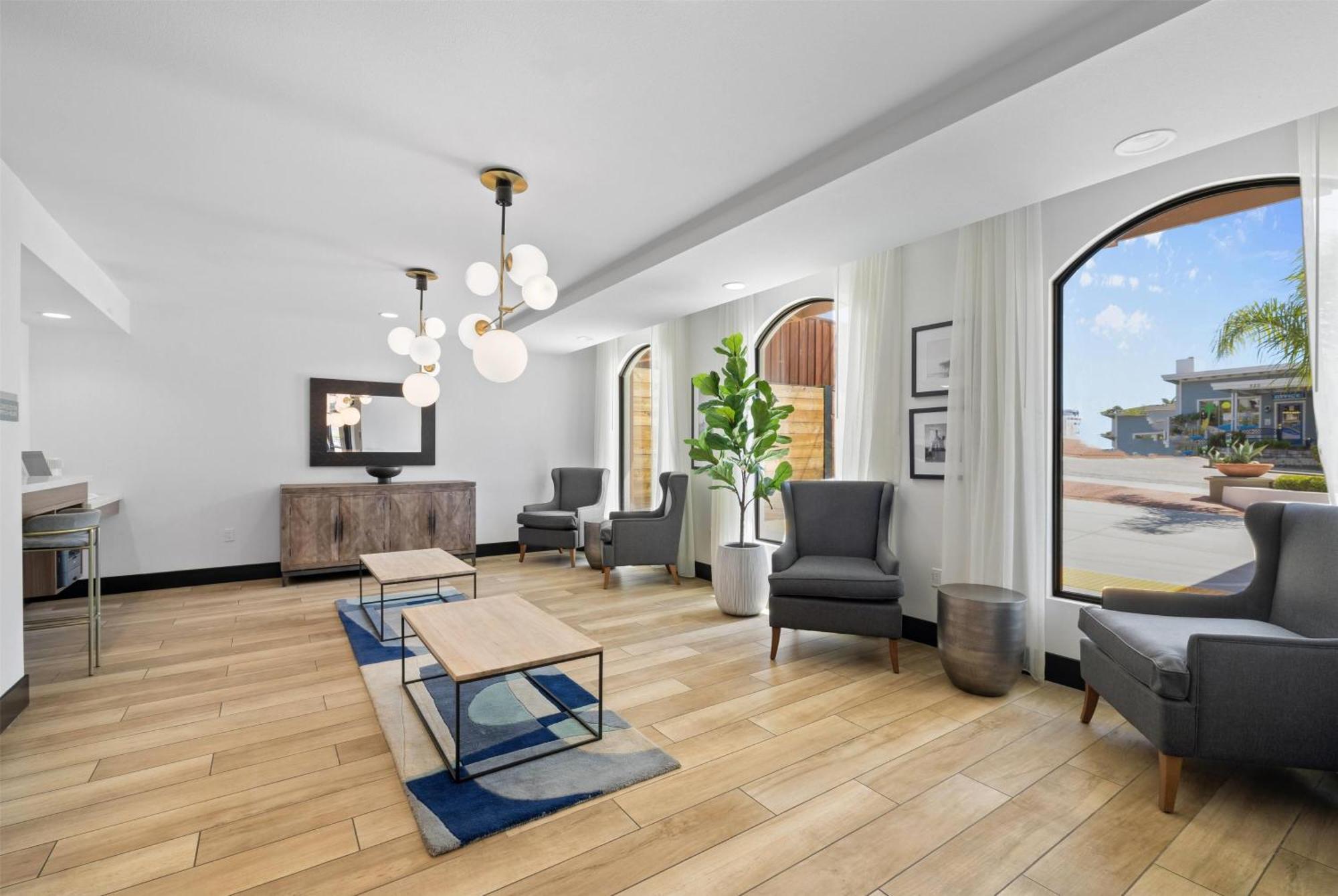 La Quinta Inn & Suites By Wyndham ซานตาครูซ ภายนอก รูปภาพ