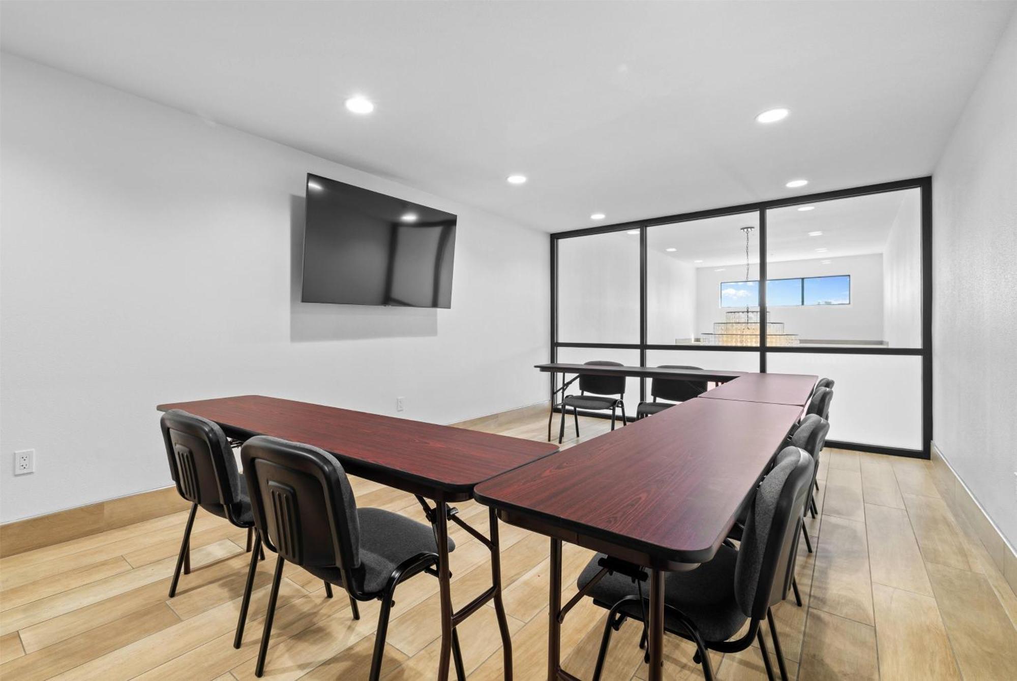 La Quinta Inn & Suites By Wyndham ซานตาครูซ ภายนอก รูปภาพ