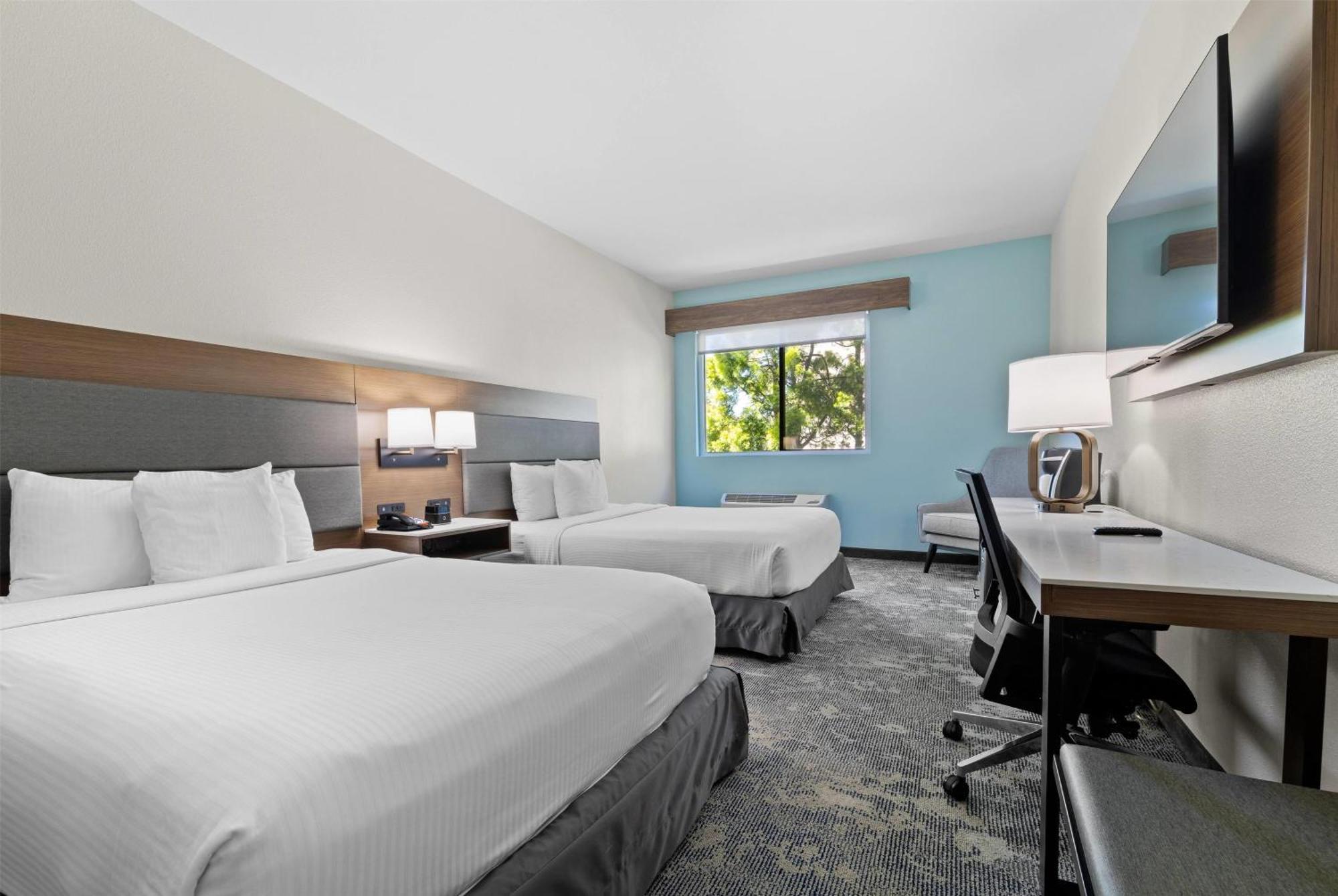 La Quinta Inn & Suites By Wyndham ซานตาครูซ ภายนอก รูปภาพ